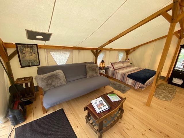 Umpqua'S Last Resort - Wilderness Cabins, Rv Park & Glamping Idleyld Park Eksteriør bilde