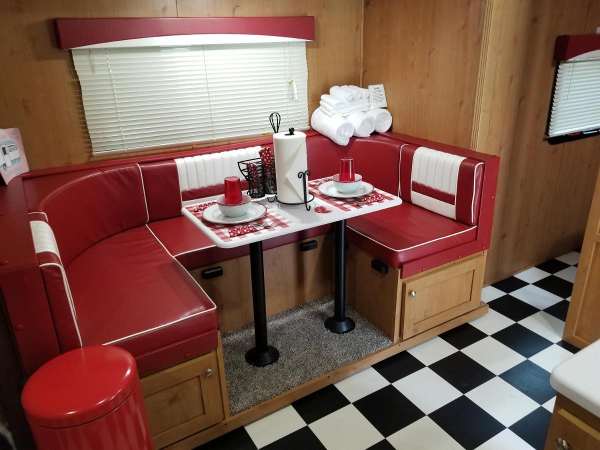 Umpqua'S Last Resort - Wilderness Cabins, Rv Park & Glamping Idleyld Park Eksteriør bilde